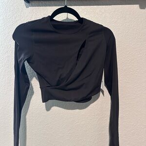 Brand new Stori crop workout wrap top with slit